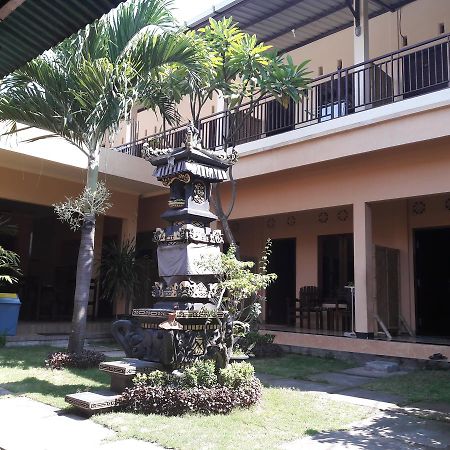 Puji Homestay Mataram Zewnętrze zdjęcie