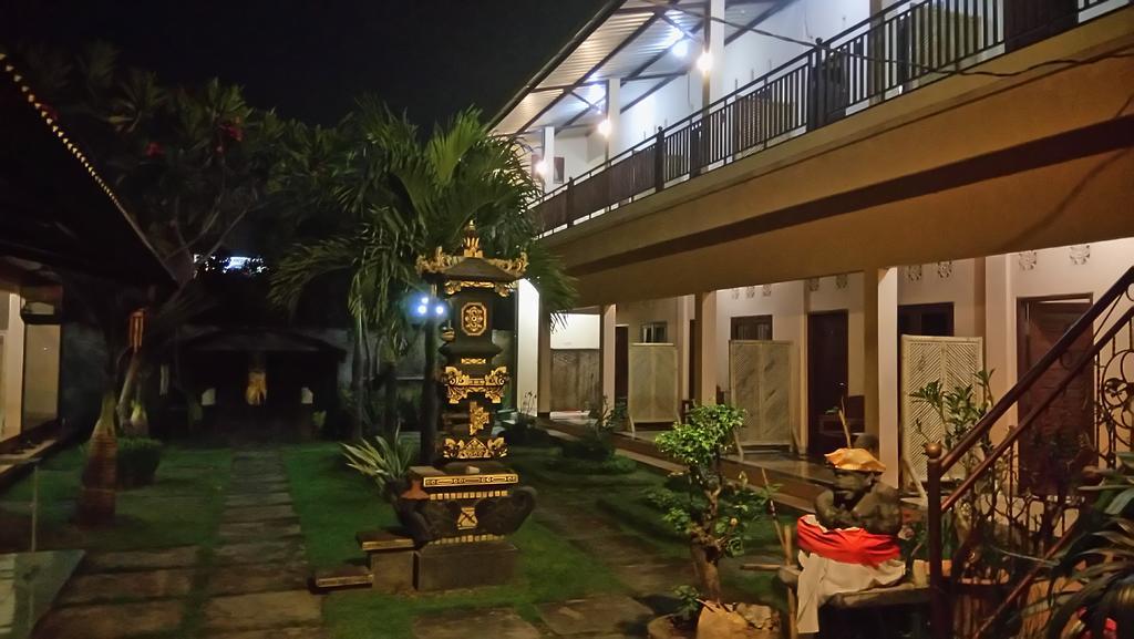 Puji Homestay Mataram Zewnętrze zdjęcie