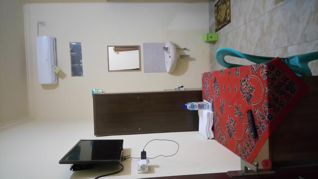 Puji Homestay Mataram Zewnętrze zdjęcie